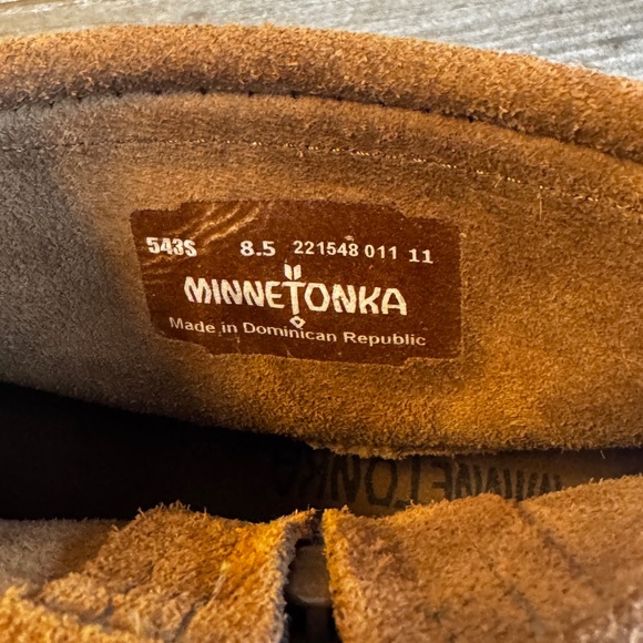Fringe Suede Ankle Moccasin Boots - Brown Minnetonka Suede Womens size 8.5 - Picture 4 of 6